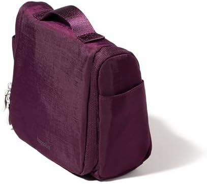 Unisex Lightweight Small Toiletry Kit - Baggallini 5x8 Inch Makeup Bag for Men and Women | Baggallini Unisex Small Toil